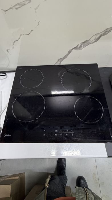 Вароная поверхность Media