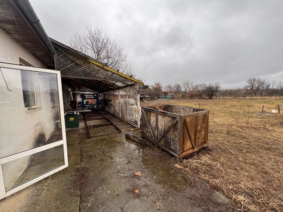 Constructie de tip hala in Batos