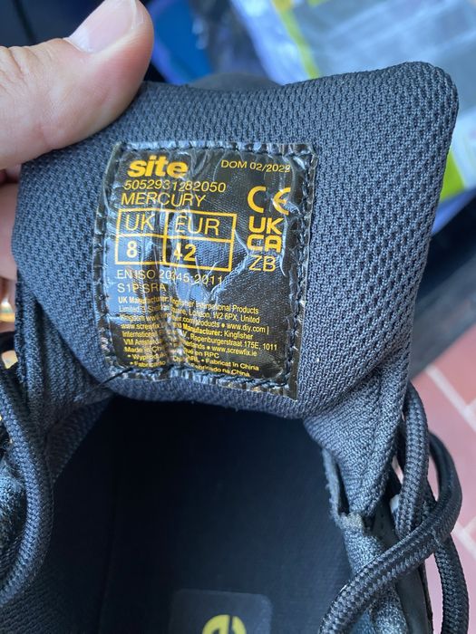 Bocanci de securitate nr 42