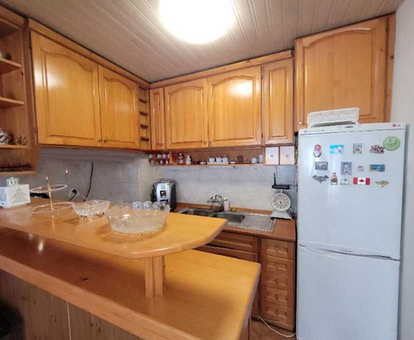 Дава се под наем Двустаен апартамент в София, Оборище - 65 кв.м за 698.19 € - Снимка #2