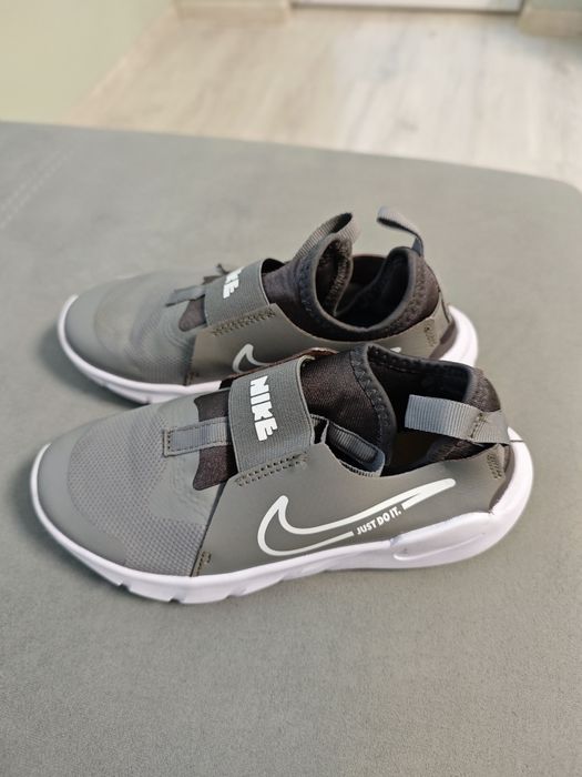 Детски обувки и маратонки