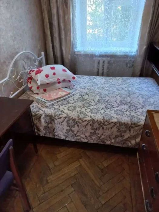 Дава се под наем Двустаен апартамент в София, Център - 55 кв.м за 387.6 € - Снимка #2