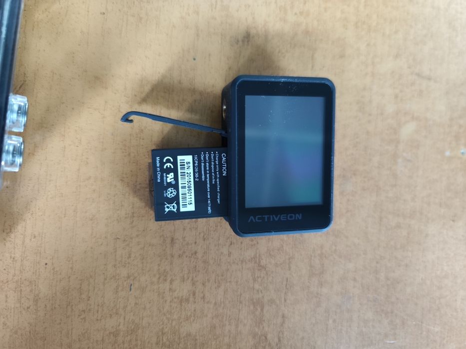 Camera video sport ActiveON CX full HD 1080 la 30 fps, ecran LCD, WiFi, SD card de 16gb
Produs NOU