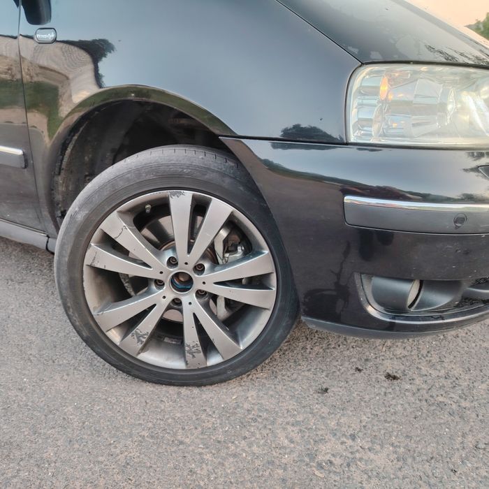 Wolkswagen Sharan 140 cp