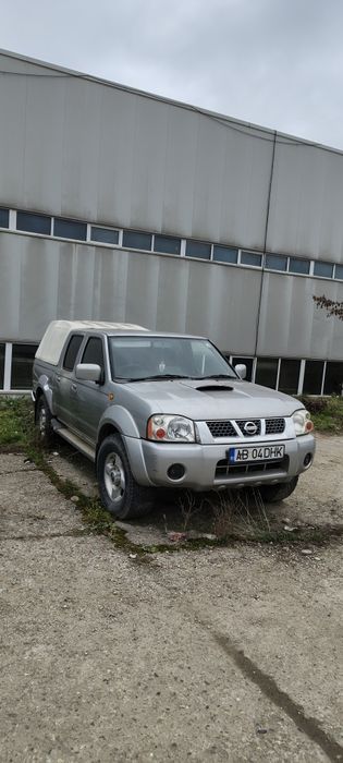 Nissan Navara D22
