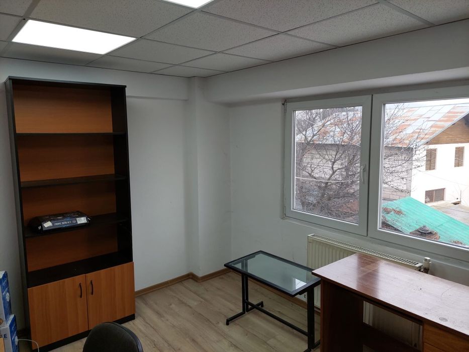 Birouri  spatii comerciale Campina