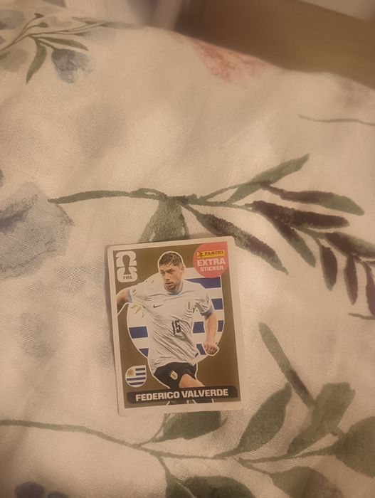 Frederico Valverde extra sticker gold