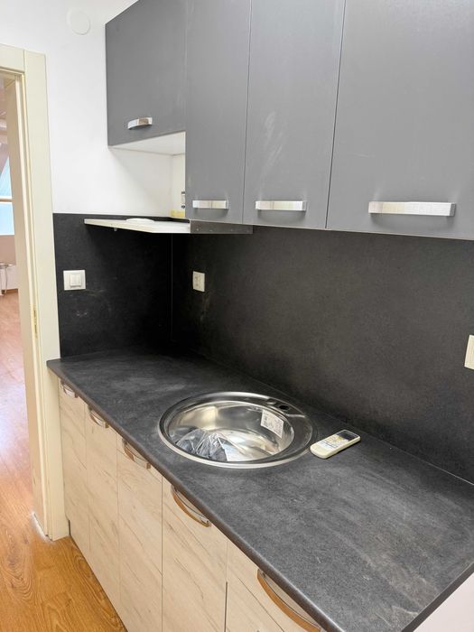 Отдава офис в ж.к.Младост-2