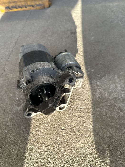 Продам стартер Рено