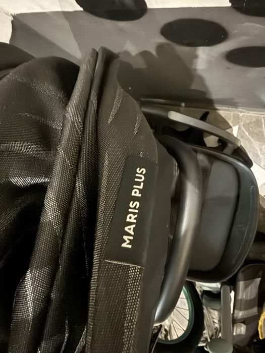 Коляска прогулочная GB Maris Plus, серый
