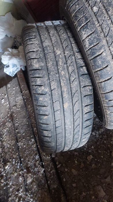 Шины летние 225/45/17