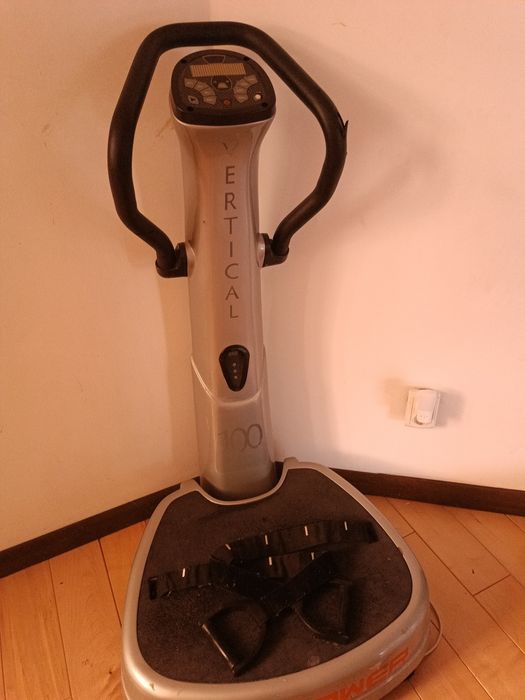 Vând Platforma vibratoare fitness - HIGH POWER VERTICAL 100