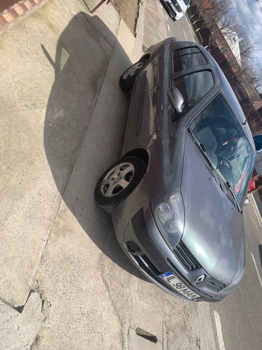 Vând Renault Clio 2005