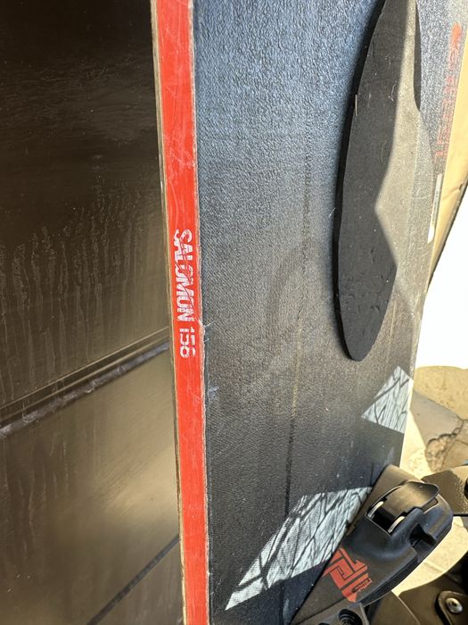 Placa snowboard si boots Deeluxe