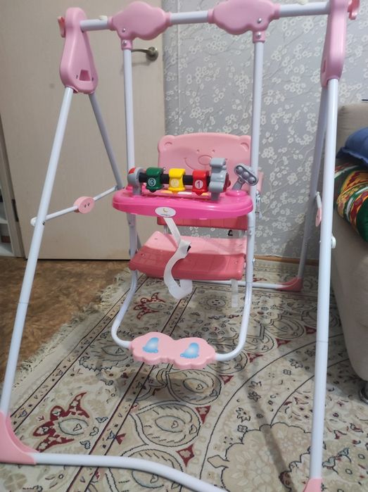 Кровать-манеж Joie Roomie +подарок (Качели Coolguy)