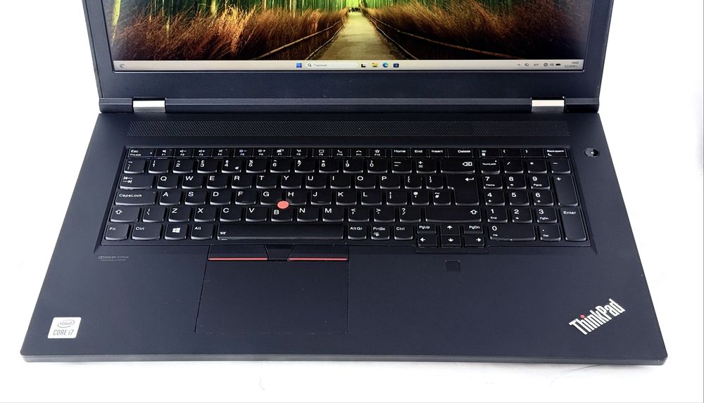 Lenovo ThinkPad P17 Gen 1 17" Full HD i7-10750H 32RAM 512SSD T2000