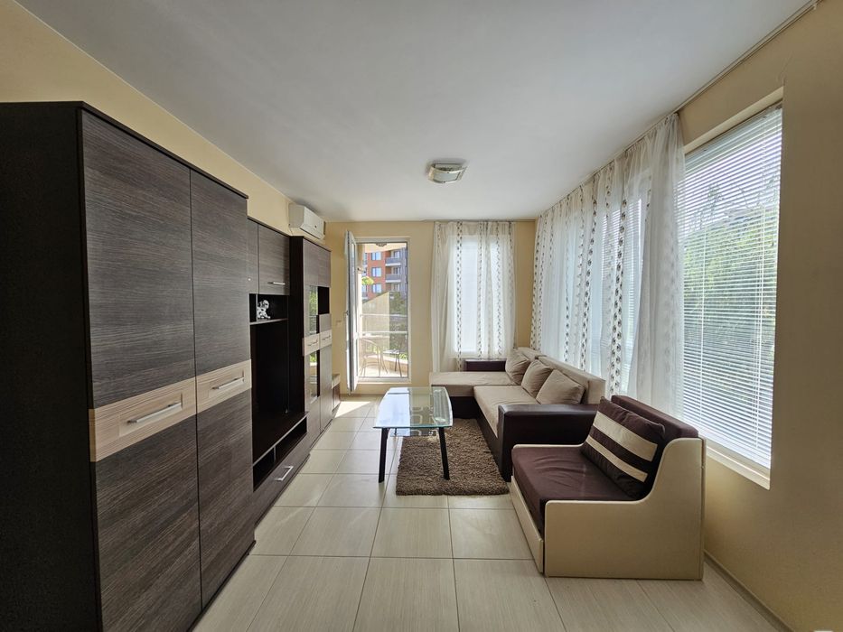 Продава се Двустаен апартамент в Свети Влас - 68 кв.м за 1059 €/кв.м - Снимка #2