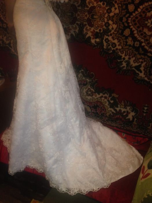 Свадебные платья