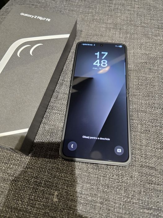 Samsung z flip 7 fe