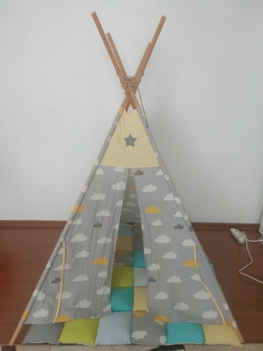 Cort de joaca teepee