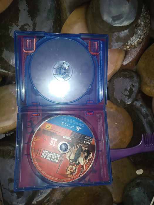 Диск  для пс4 RDR2