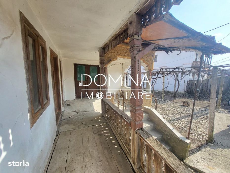 Vanzare casa si teren intravilan in comuna Arcani, sat Campofeni