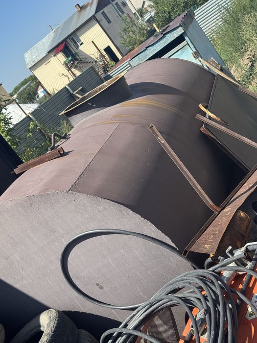 Продам цистерну. 5кубовая
