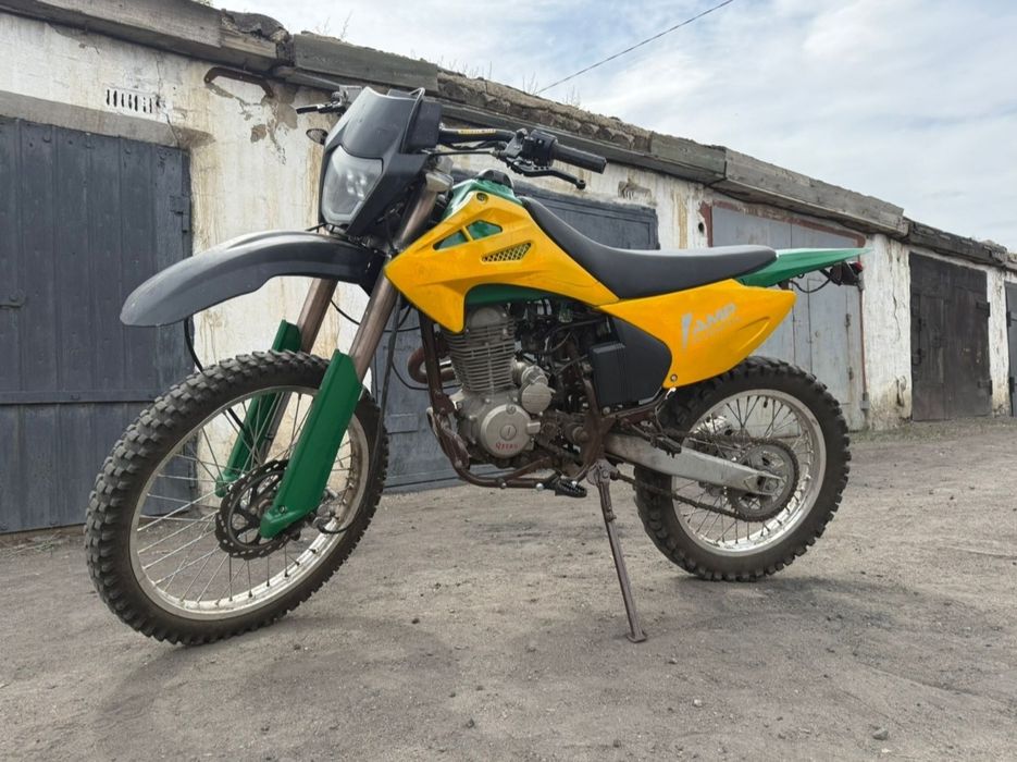 Продам эндуро 06 250кубов