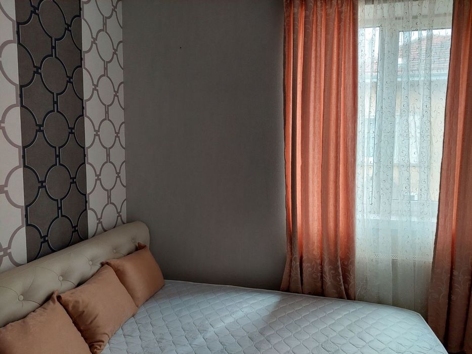 Продава се Двустаен апартамент в Перник, Мошино - 68 кв.м за 1215 €/кв.м - Снимка #1