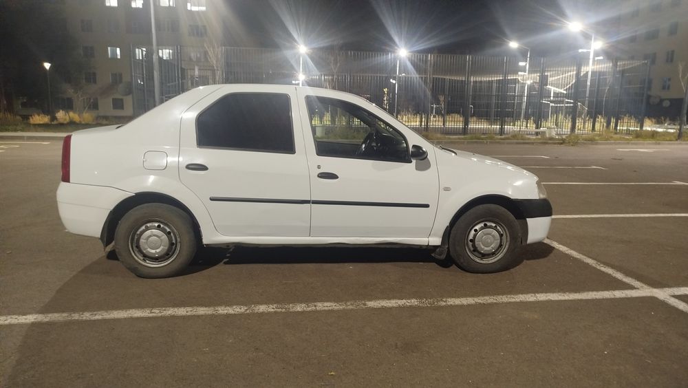 Renault logan 1 Рено логан машина