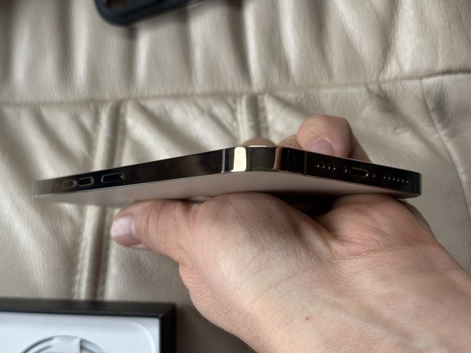 iPhone 13 PRO MAX • 256 GB • IMPECABIL • Liber in orice retea.