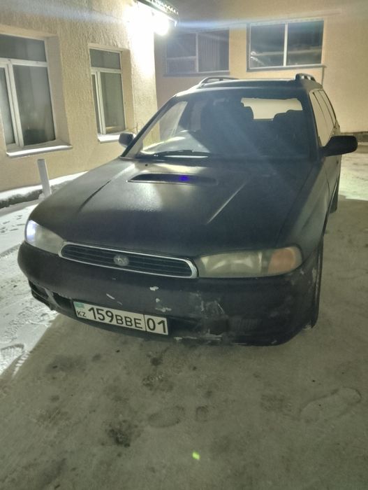 Субару Легаси ...