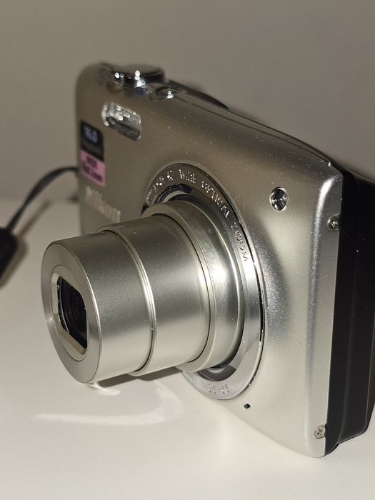 Nikon Coolpix s2700 16Mpx.