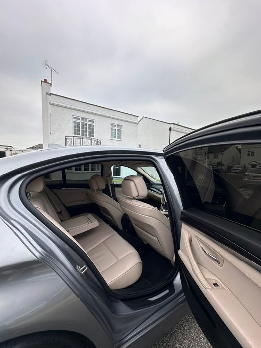 BMW 5 Series 2011 — imagine 5