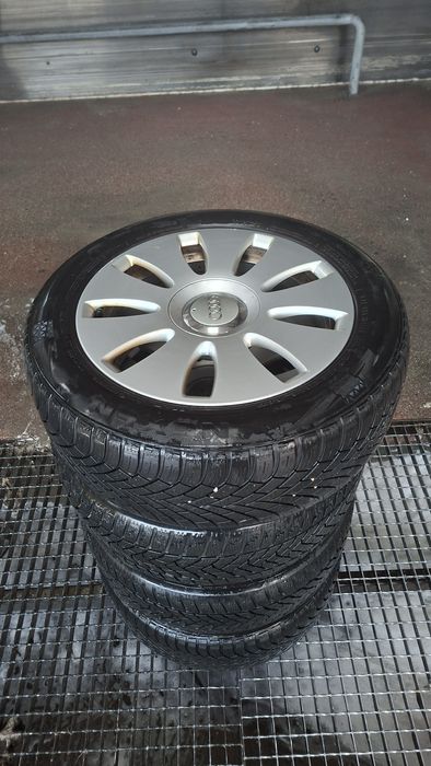 Set roți Originale Audi A4 B7  Impecabile 205 55 R16