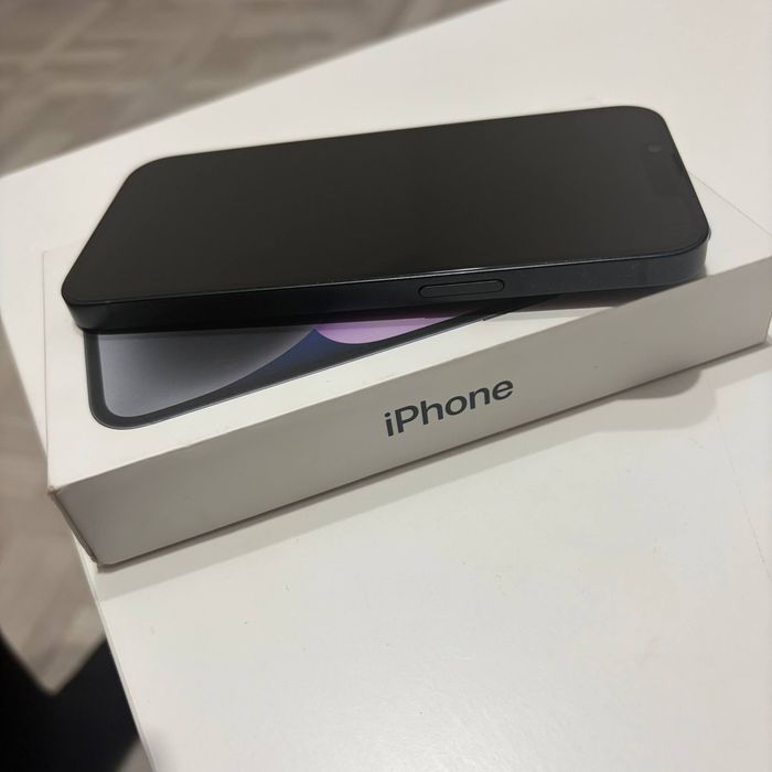 Продам айфон 14 128гб