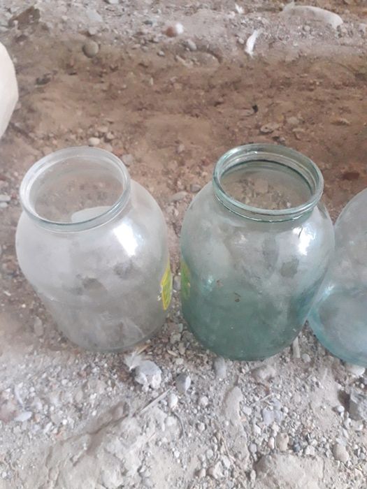 Продам.банки.двух.литровые