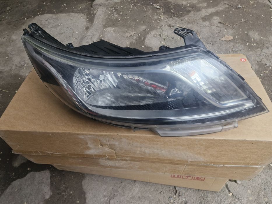 Kia Rio Фара оригинал