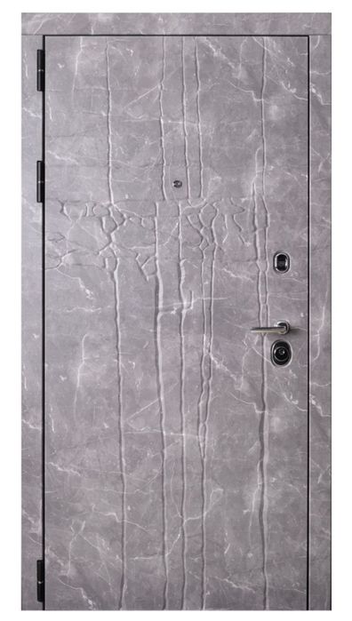 Продам входную дверь