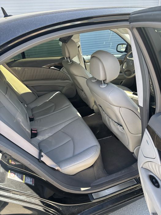 Продавам Mercedes-Benz EVO w211 E-class