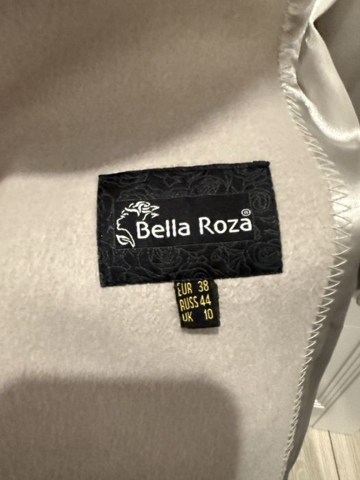 Продам  пальто бежево-серого цвета турецкое