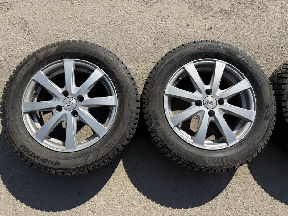 Зимние шины 185/65/15