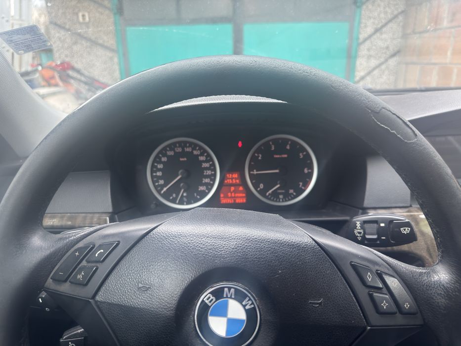 BMW E60 525i газ бензин