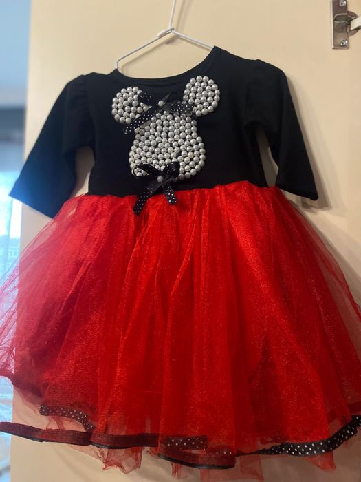 Няколко роклички