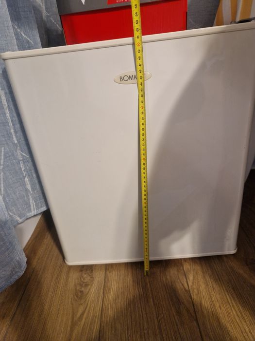 Хладилник мини бар работещ отлично  49  евро