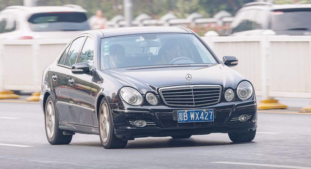 Mercedes E-Class (W211) 2002-2006 PIESE AUTO