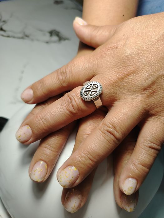 Маникюр Сатпаев 3500