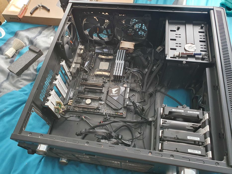 GIGAbyte GA-AX370-Gaming K7