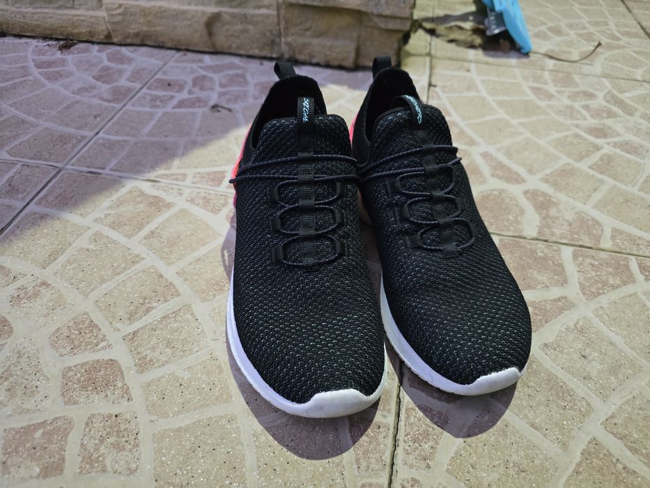 Дамски маратонки Sketchers