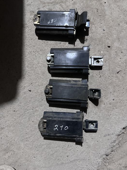 210 мерс запчасть